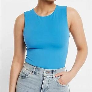 NWT Express Body Contour Tank Size XS